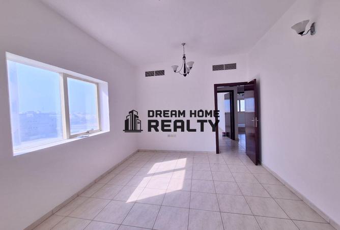128850973 - Property Main Image