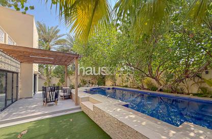 Villa - 4 Bedrooms - 4 Bathrooms for rent in Meadows 4 - Meadows - Dubai
