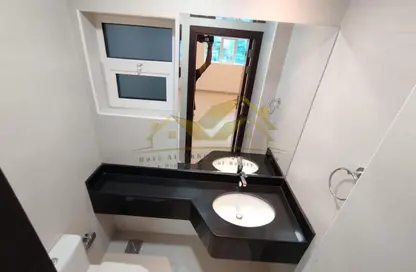 Apartment - 1 Bedroom - 2 Bathrooms for rent in Satwa Road - Al Satwa - Dubai