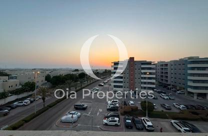Apartment - 3 - 4 for sale in Tower 1 - Al Reef Downtown - Al Reef - Abu Dhabi Apartment - 3 - 4 for sale in Tower 1 - Al Reef Downtown - Al Reef - Abu Dhabi