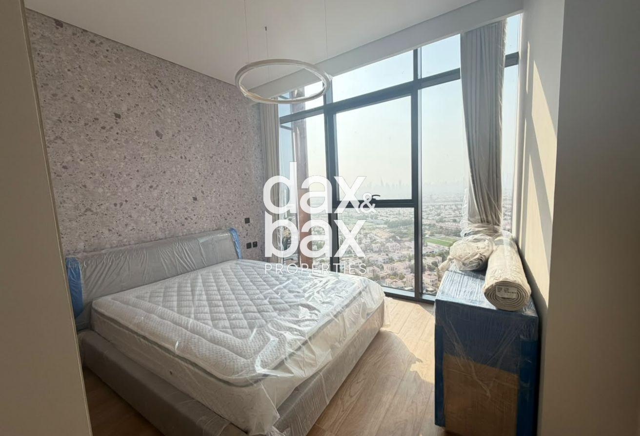 Furnished | Balcony & City Views | Vacant photo 9