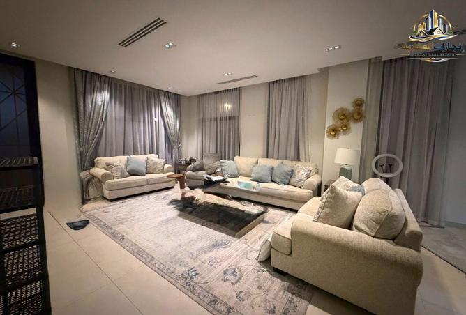 117701938 - Property Image 3