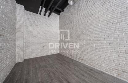 Retail - Studio for rent in Schon Business Park - Dubai Investment Park 1 (DIP 1) - Dubai Investment Park (DIP) - Dubai