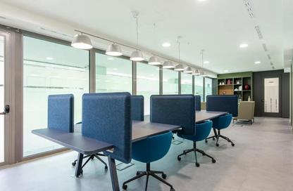 Office Space - Studio - 4 Bathrooms for rent in Al Fardan Centre - Al Majaz 3 - Al Majaz - Sharjah