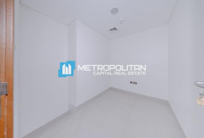 137868579 - Property Image 3