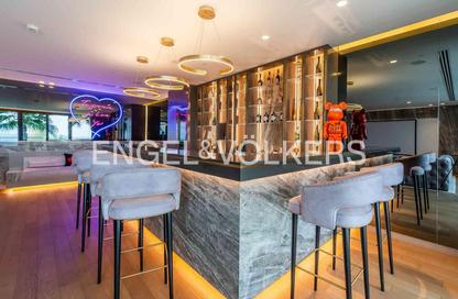 Apartment - 4 Bedrooms - 5 Bathrooms for sale in Mansion 6 - W Residences - The Crescent - Palm Jumeirah - Dubai