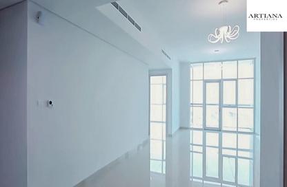 Apartment - 2 Bedrooms - 4 Bathrooms for rent in Topaz Avenue - Al Furjan - Dubai