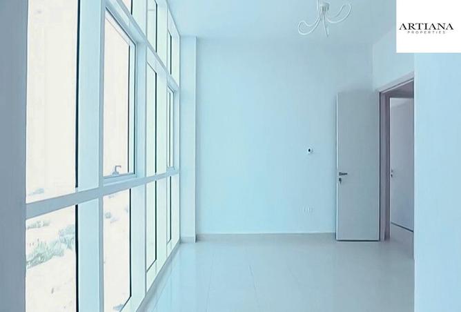 83652543 - Property Main Image