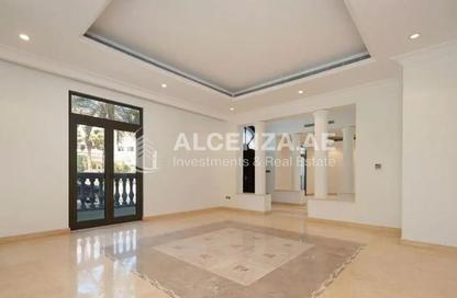 Villa - 6 Bedrooms - 7 Bathrooms for rent in Signature Villas Frond A - Signature Villas - Palm Jumeirah - Dubai