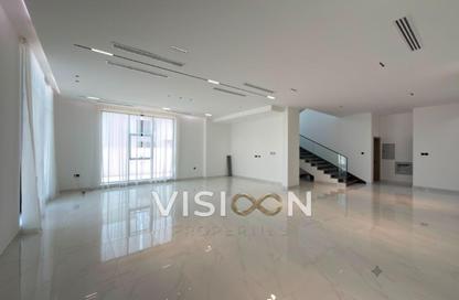 Villa - 5 - 7 for rent in Nad Al Sheba 3 - Nad Al Sheba - Dubai Villa - 5 - 7 for rent in Nad Al Sheba 3 - Nad Al Sheba - Dubai