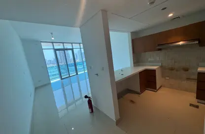 Apartment - 2 Bedrooms - 3 Bathrooms for rent in Julphar Residence - Al Reem Island - Abu Dhabi