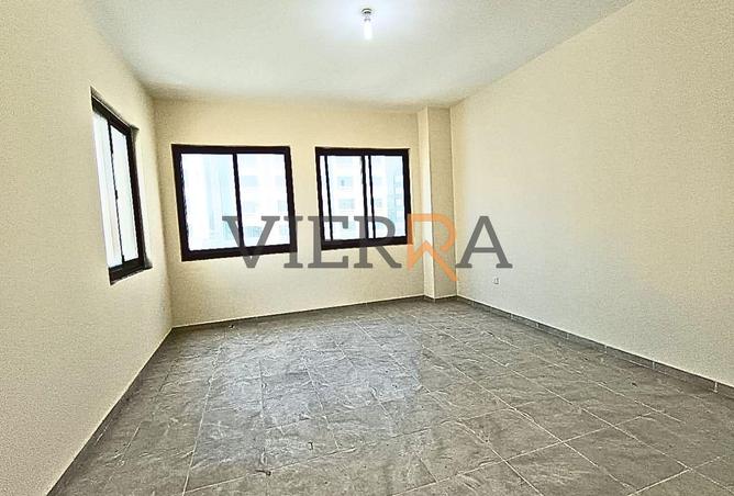 78185436 - Property Image 3