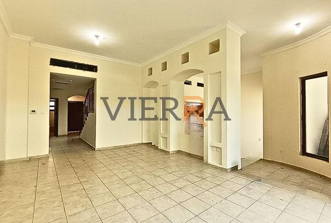 78185436 - Property Main Image