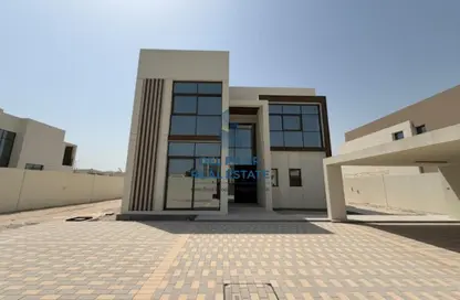 Villa - 4 Bedrooms - 5 Bathrooms for rent in Ain Al Maha - Al Jubail Island - Abu Dhabi