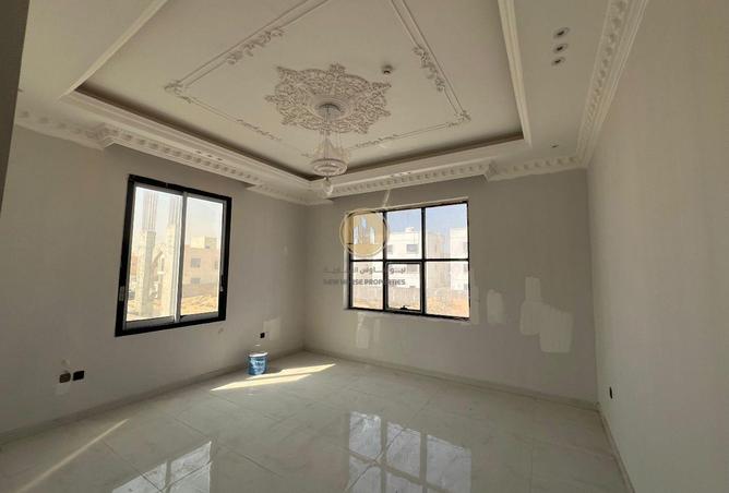 56979054 - Property Image 2