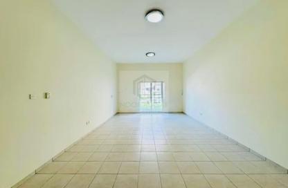 Apartment - 2 Bedrooms - 4 Bathrooms for sale in Building 129 - Cactus Cluster - Discovery Gardens - Dubai