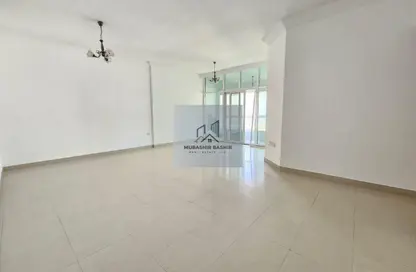 Apartment - 3 Bedrooms - 3 Bathrooms for rent in New Al Taawun Road - Al Taawun - Sharjah