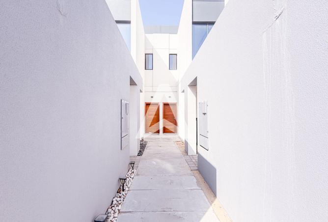 15947740 - صورة العقار 3