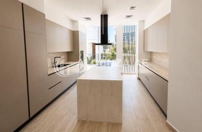 Villa - 4 Bedrooms - 5 Bathrooms for rent in Ixora - Al Barari - Dubai