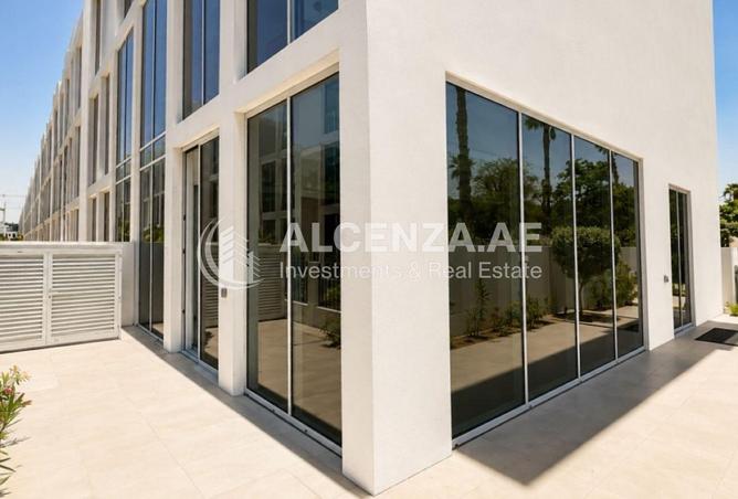 136561050 - Property Image 2