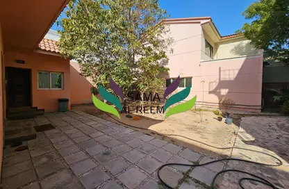 Villa - Studio - 5 Bathrooms for rent in Al Safa 2 Villas - Al Safa 2 - Al Safa - Dubai