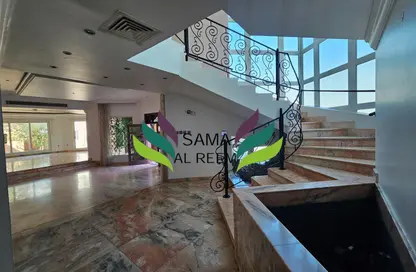 Villa - Studio - 5 Bathrooms for rent in Al Safa 2 Villas - Al Safa 2 - Al Safa - Dubai