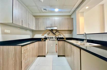 Apartment - 2 Bedrooms - 3 Bathrooms for rent in Ayedh Tower - Al Jaddaf - Dubai