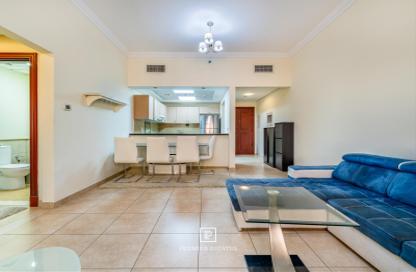 Apartment - 1 - 2 for rent in European - Canal Residence - Dubai Sports City - Dubai