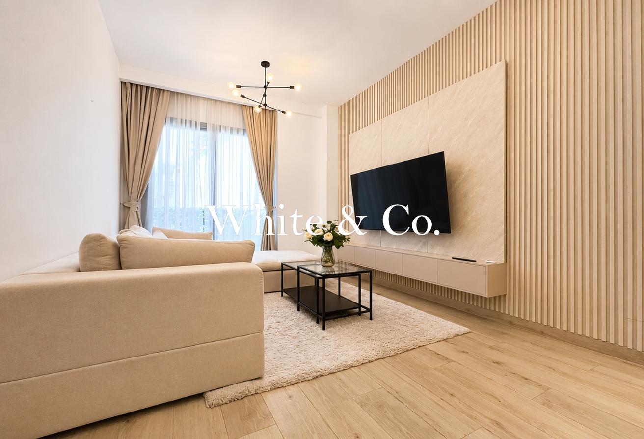 FURNISHED | MODERN | TURNKEY | WITH STUDY photo 2
