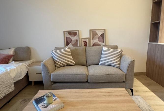 128366466 - Property Image 2