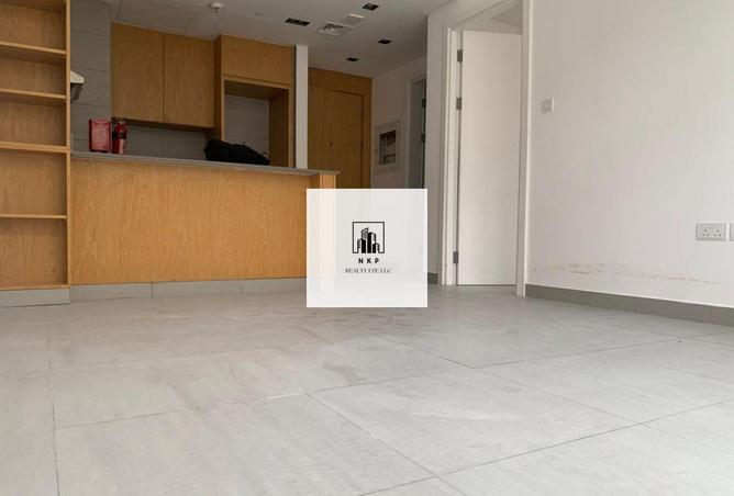 77788325 - Property Image 2