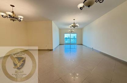 Apartment - 3 Bedrooms - 4 Bathrooms for rent in Al Majaz 3 - Al Majaz - Sharjah Apartment - 3 Bedrooms - 4 Bathrooms for rent in Al Majaz 3 - Al Majaz - Sharjah