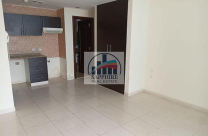 Apartment - Studio - 1 Bathroom for rent in Royal Residence 1 - Royal Residence - Dubai Sports City - Dubai
