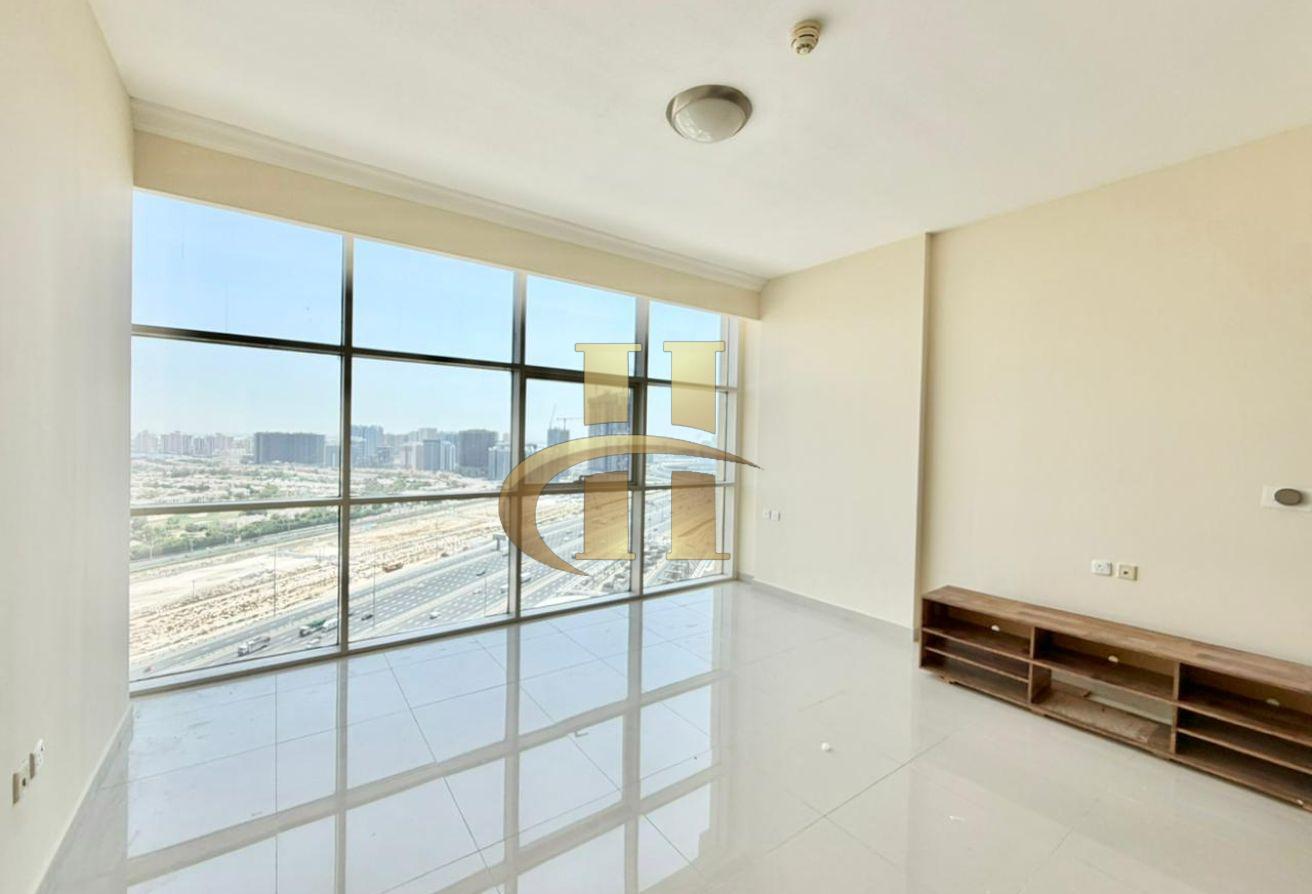 Biggest Layout | Highest Floor | Ready To Move photo 10
