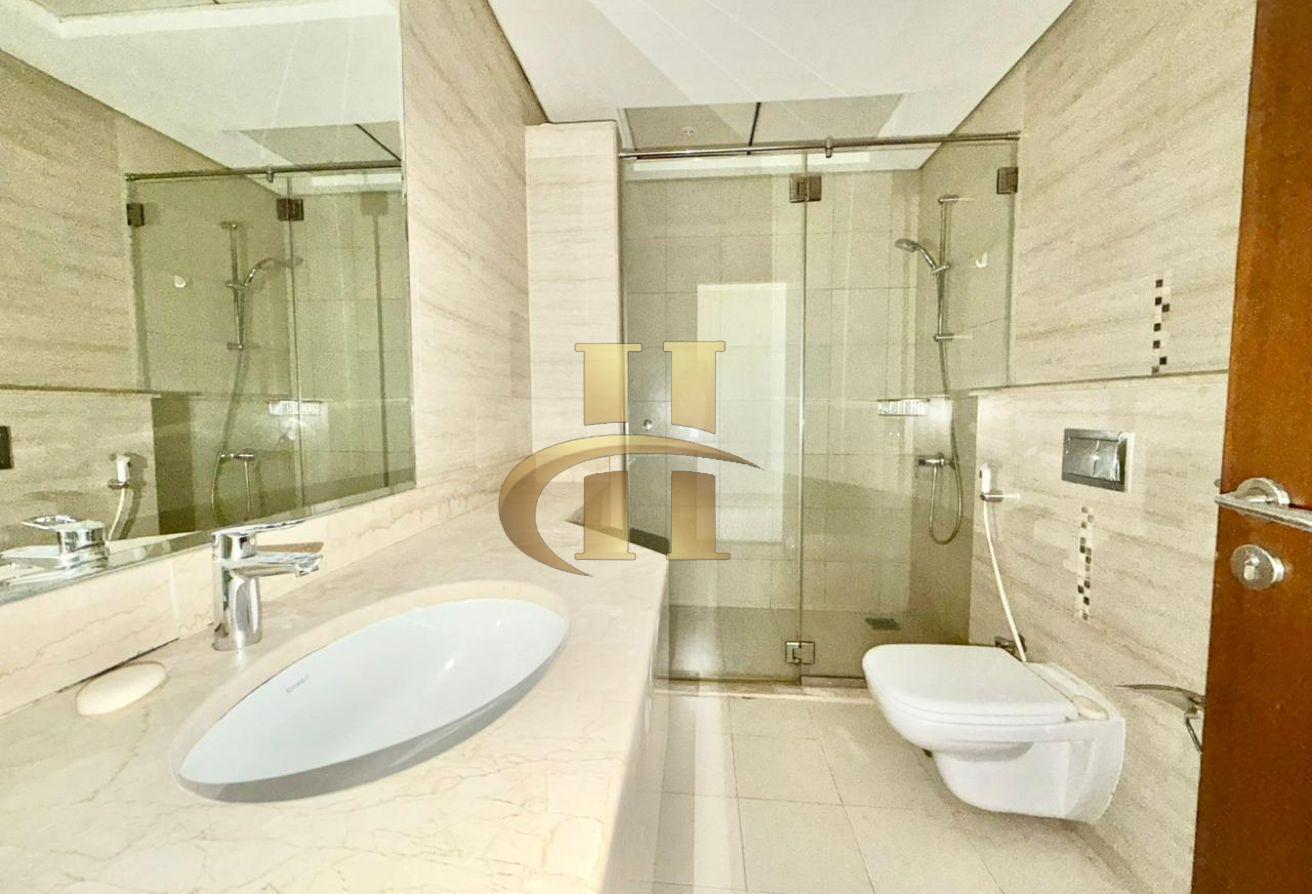 Biggest Layout | Highest Floor | Ready To Move photo 11