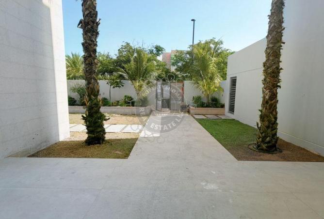 88745477 - Property Main Image