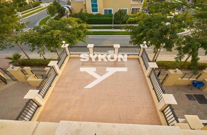 Villa - 4 Bedrooms - 6 Bathrooms for sale in Jumeirah Park Homes - Jumeirah Park - Dubai Villa - 4 Bedrooms - 6 Bathrooms for sale in Jumeirah Park Homes - Jumeirah Park - Dubai