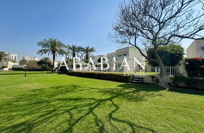 Villa - 5 Bedrooms - 6 Bathrooms for sale in Meadows 1 - Meadows - Dubai