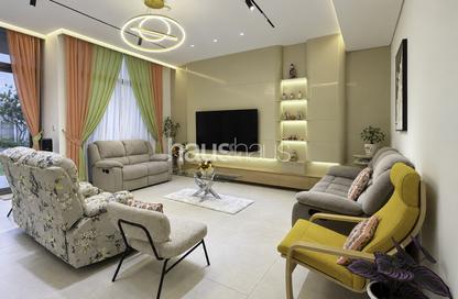 Villa - 4 - 5 for sale in Tilal Al Furjan - Al Furjan - Dubai Villa - 4 - 5 for sale in Tilal Al Furjan - Al Furjan - Dubai