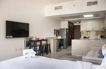 شقة - 1 حمام للايجار في فيروز - باب البحر - جزيرة المرجان - رأس الخيمة