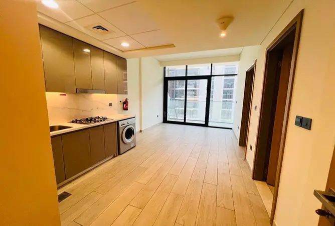 160548406 - Property Image 2