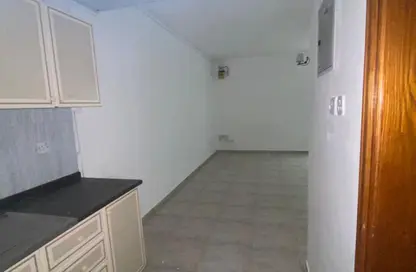 Apartment - 1 Bathroom for rent in Al Mareija - Al Gharb - Sharjah