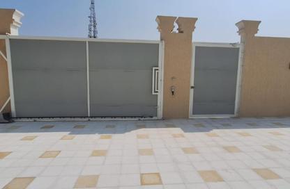 Villa - 7 Bedrooms - 7+ Bathrooms for rent in Seih Al Uraibi - Ras Al Khaimah
