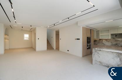 Villa - 3 Bedrooms - 3 Bathrooms for sale in Springs 9 - The Springs - Dubai
