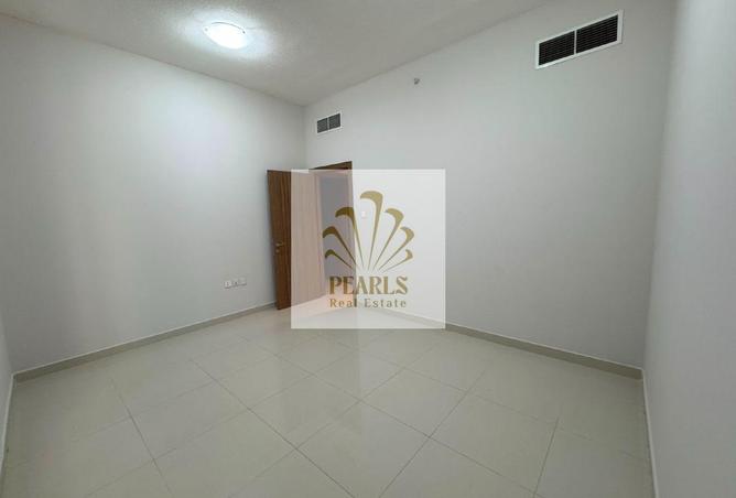 126565911 - Property Main Image