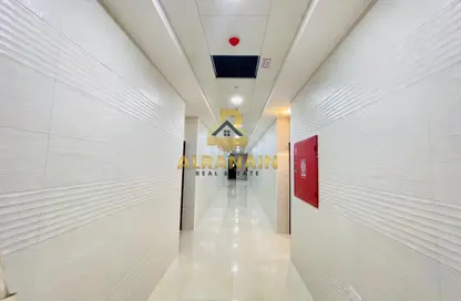 شقة - غرفة نوم - 2 حمامات للايجار في الرويكة - المويجي - العين