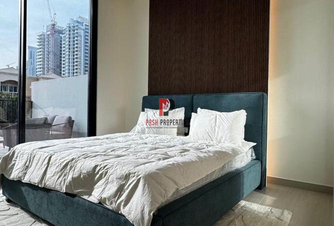 Chiller free l Pool View l Brand new furnished photo 3