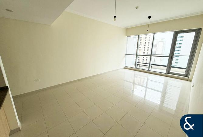 73841037 - Property Main Image