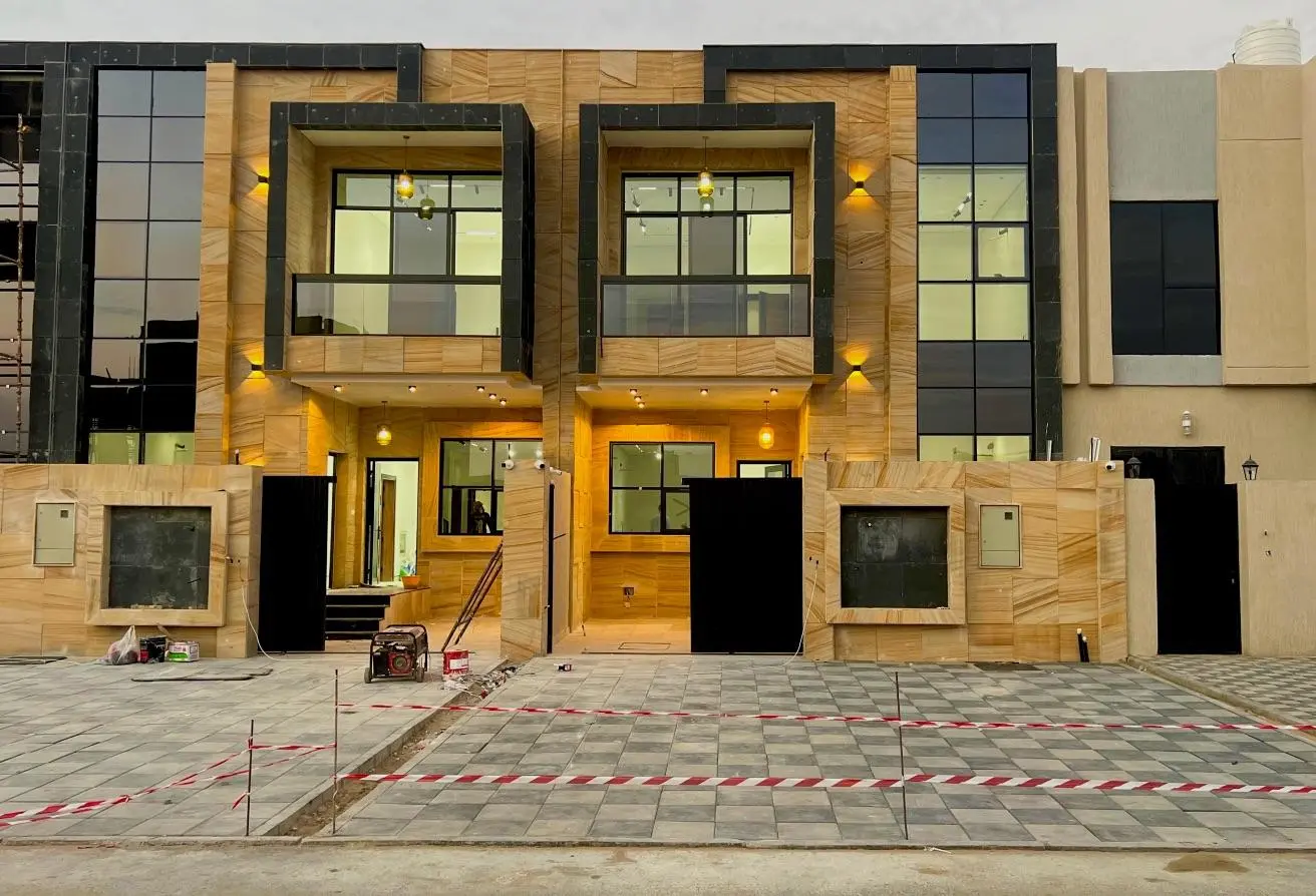 93163227 - Property Main Image