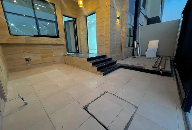 93163227 - Property Image 3